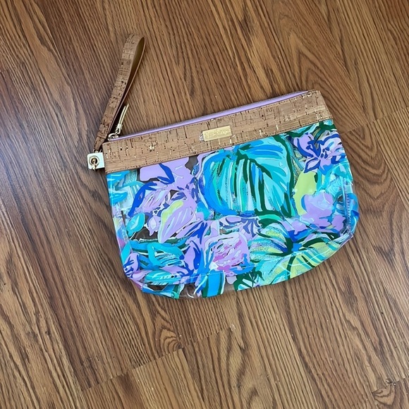 Lilly Pulitzer Multicolor Floral Large Clear Wristlet NWOT - Picture 7 of 11